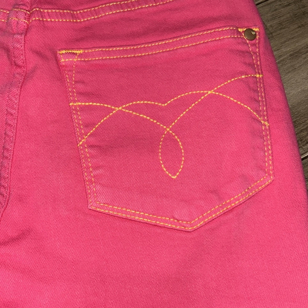 Judy Blue Pink Jean Shorts - Picture 7 of 7